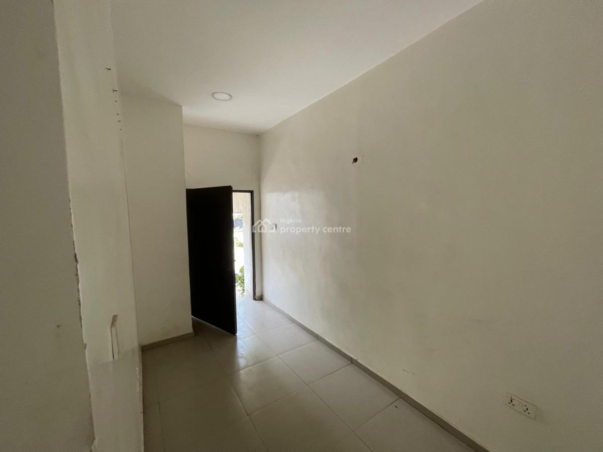 Spacious Office Building in Prime Wuse 2 Location, Wuse 2, Abuja, Detached Duplex for Rent