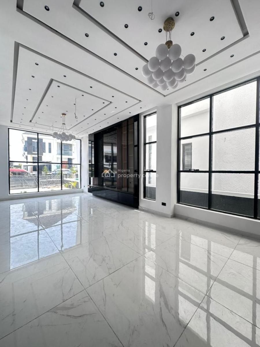 Massively Built Spacious Luxurious 4 Bedroom Terrace Duplex with Pool, Lekki Phase 1, Lekki, Lagos, House for Sale