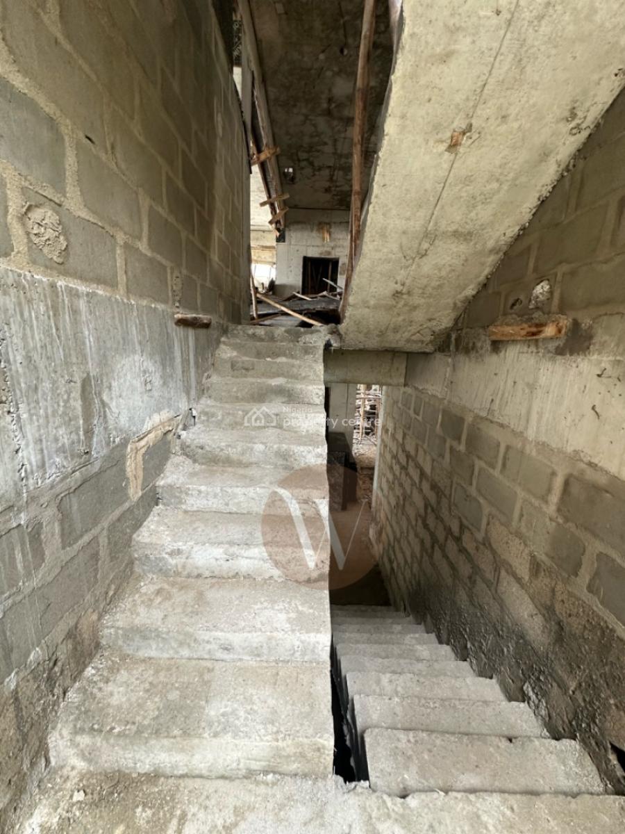 a Refined Residential Development, Lekki, Lagos, Block of Flats for Sale