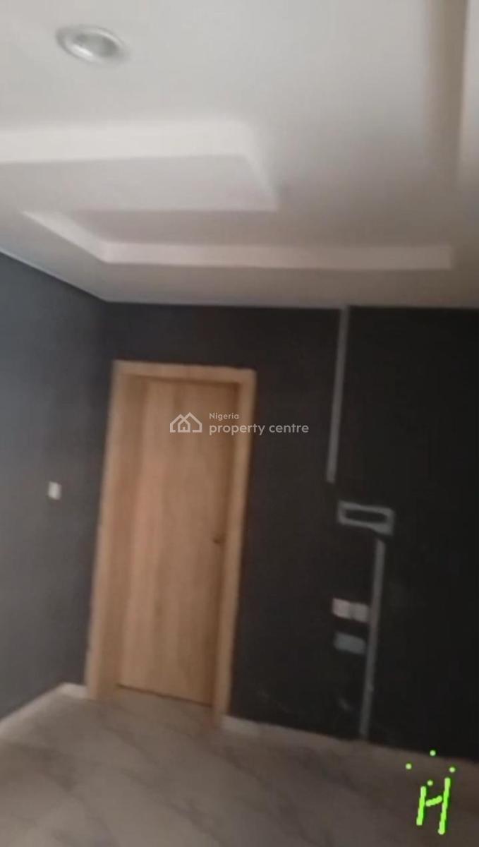 Lovely 3bedroom Flat, Kilo Axis Ikate, Surulere, Lagos, Flat / Apartment for Rent