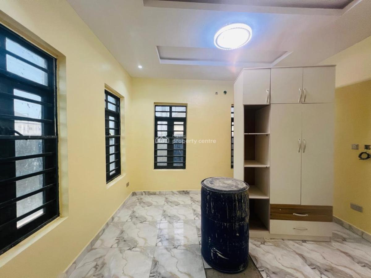 Brand New 2 Bedroom Apartment, Lekki Scheme 2, Ajah, Lagos, Block of Flats for Sale