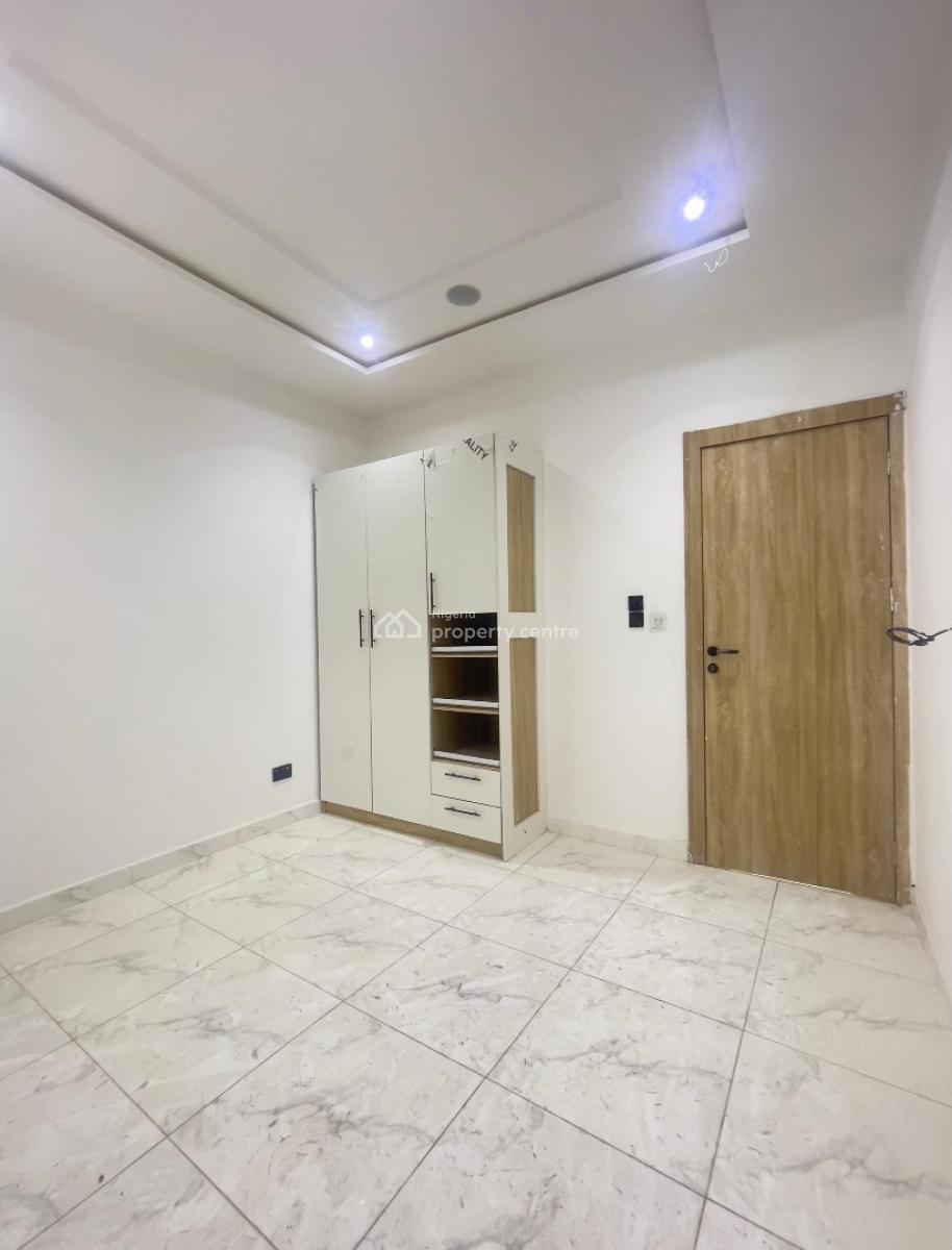 4 Bedroom Fully Serviced Terrace Duplex Plus Bq, Ologolo, Lekki, Lagos, Terraced Duplex for Sale