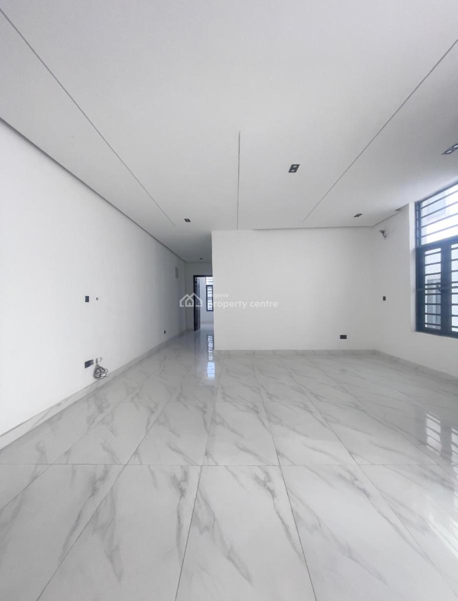 1 Bedroom Fully Serviced Apartment, Ologolo, Lekki, Lagos, Flat / Apartment for Sale