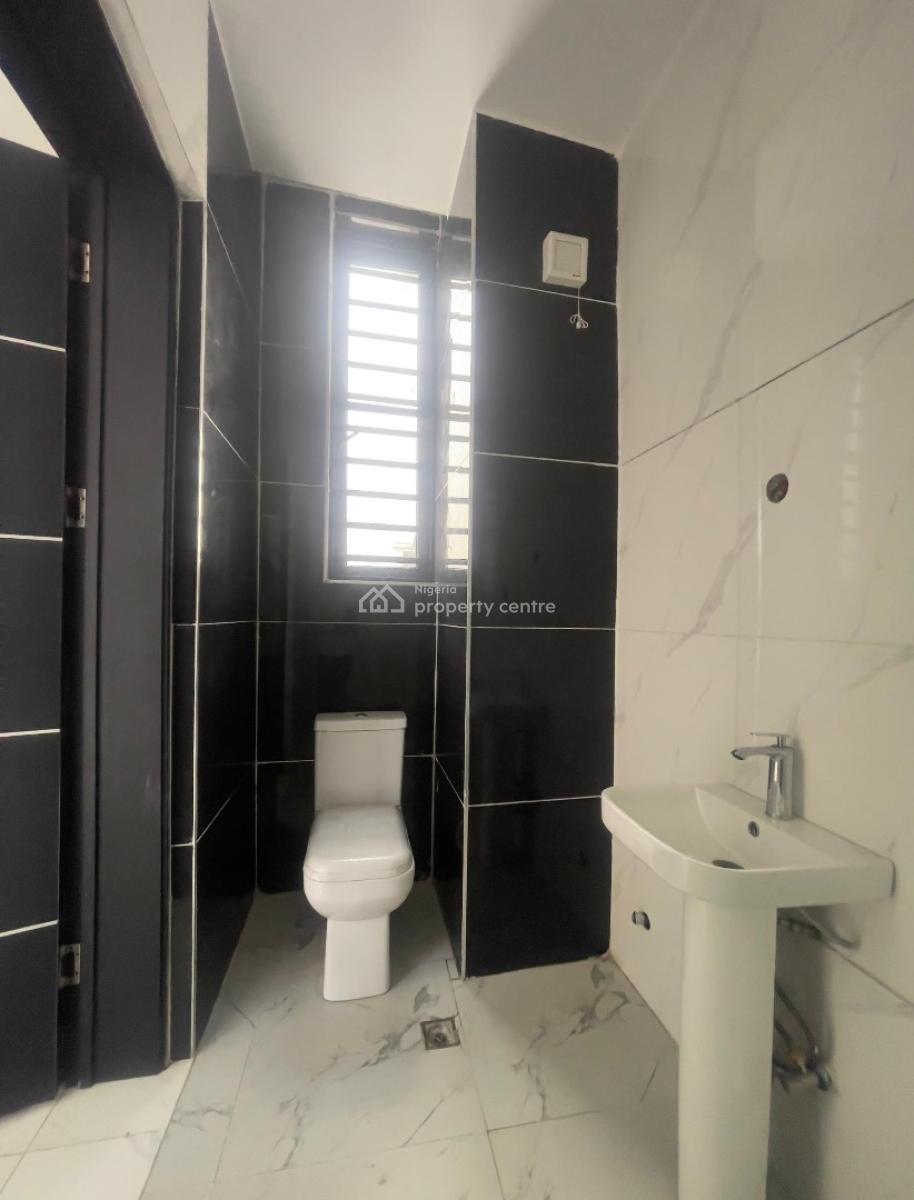 1 Bedroom Fully Serviced Apartment, Ologolo, Lekki, Lagos, Flat / Apartment for Sale