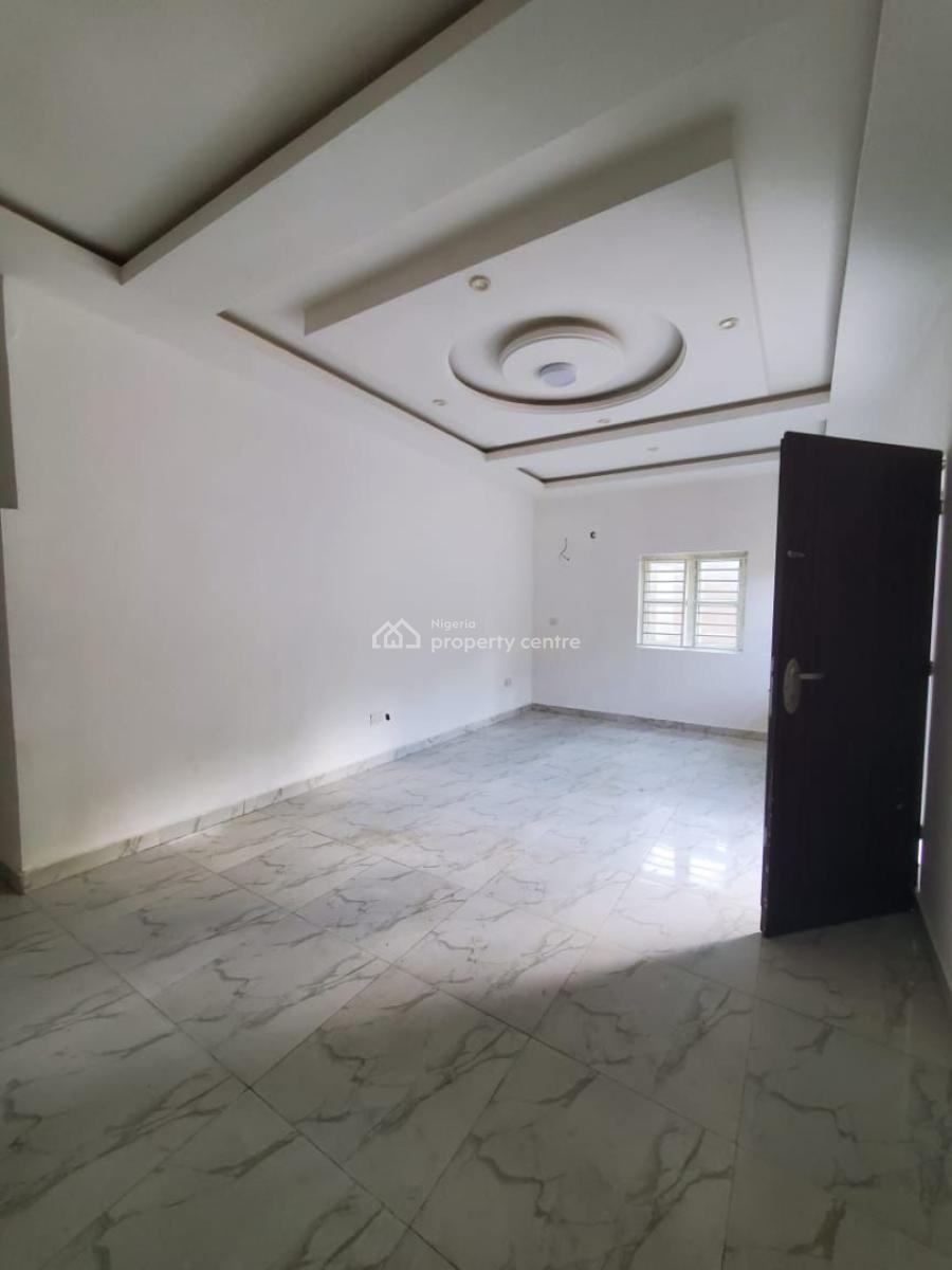 Standard  2 Bedroom  Flat, Ikota, Lekki, Lagos, Flat / Apartment for Rent