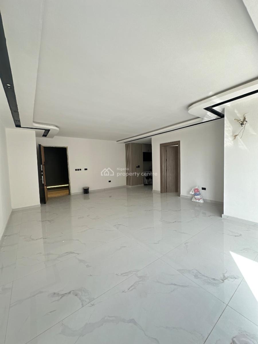 2 Bedroom Apartment with Elevator, Lekki Phase 1, Lekki, Lagos, Flat / Apartment for Rent