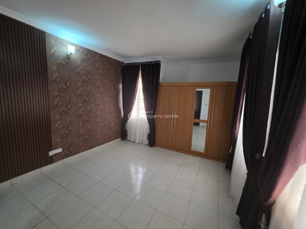 Nice 4 Bedroom Duplex with Bq Serviced with Acs & Dedicated Generator, Mabushi, Abuja, Semi-detached Duplex for Rent