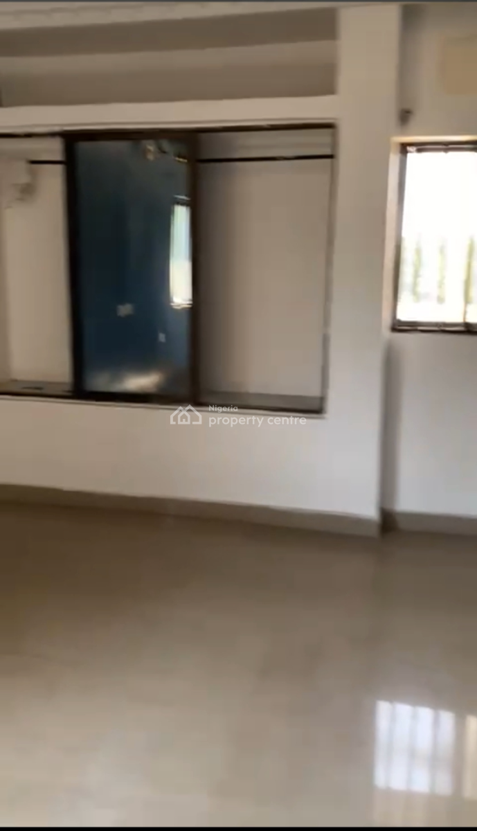 Luxury 3 Bedrooms Flat (property Comes with Lift and Swimming Pool), Garki, Abuja, Flat / Apartment for Rent