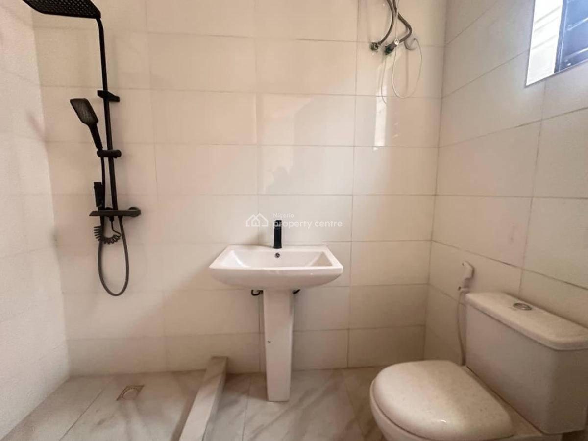 4-bedroom Terrace Duplex, General Paint, Ajah, Lagos, Terraced Duplex for Rent