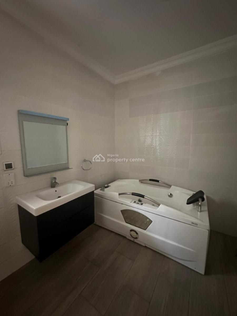 Well Finished Serviced 4 Bedroom Terrace with a Room Bq, Banana Island, Ikoyi, Lagos, Terraced Duplex for Rent