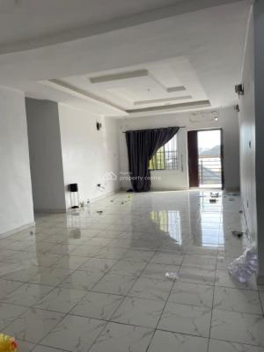 Spacious 2 Bedrooms Flat Serviced Apartment, Chevron Drive Estate, Lekki, Lagos, Flat / Apartment for Sale