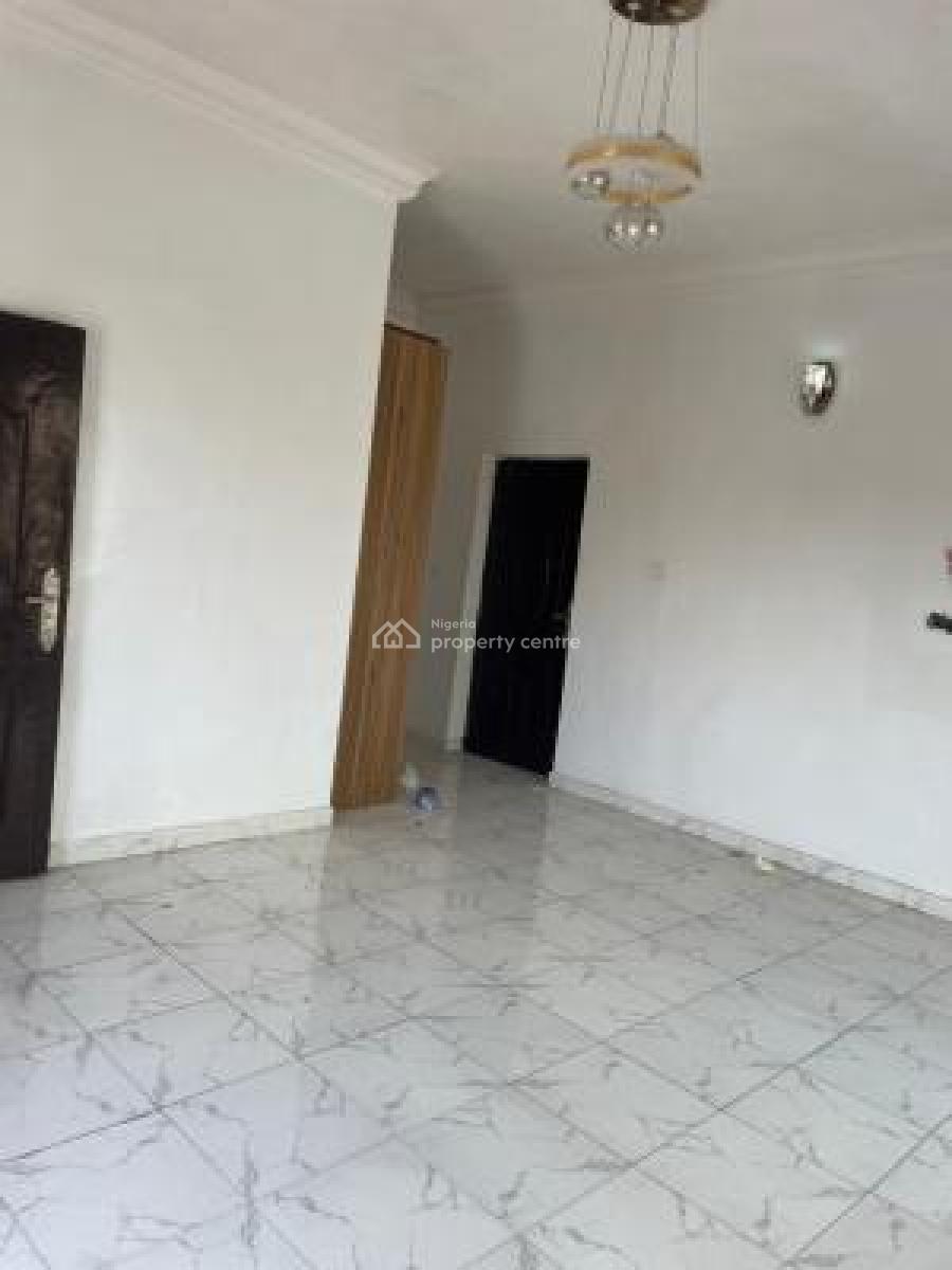 Spacious 2 Bedrooms Flat Serviced Apartment, Chevron Drive Estate, Lekki, Lagos, Flat / Apartment for Sale