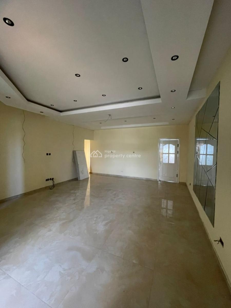 Clean an Spacious 3-bedroom Apartment, Lekki Phase 1, Lekki, Lagos, Flat / Apartment for Rent