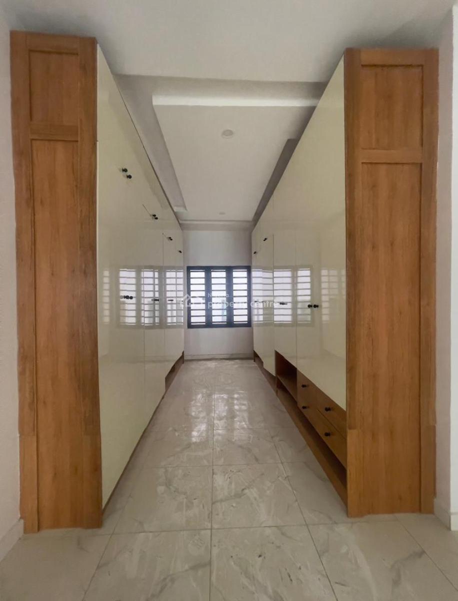 5 Bedroom Semi Detached Duplex Built on Two Floors with a Room Bq, Ologolo, Lekki, Lagos, Semi-detached Duplex for Sale