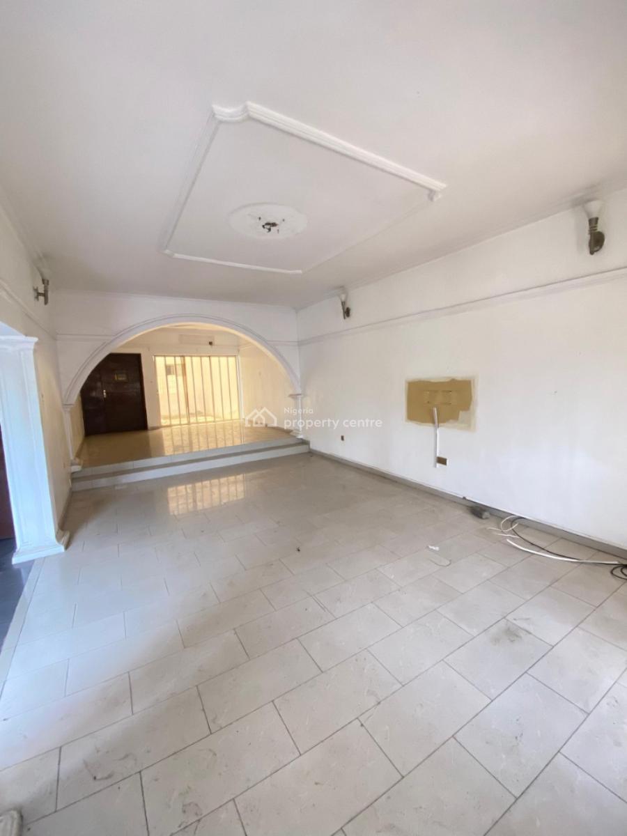 Exquisite 5 Bedroom Spacious Semi Detached Duplex with 2 Rooms Bq, Lekki Phase 1, Lekki Phase 1, Lekki, Lagos, Semi-detached Duplex for Rent