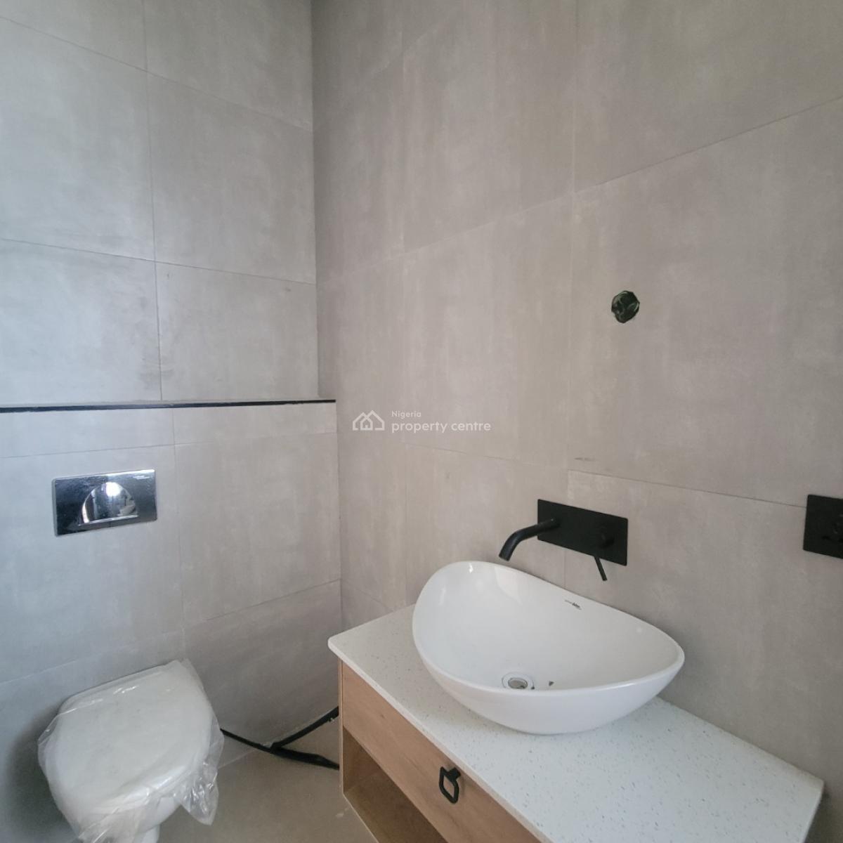 Lovely 2 Bedroom Apartment with a Bq, Ikate, Lekki, Lagos, Flat / Apartment for Sale