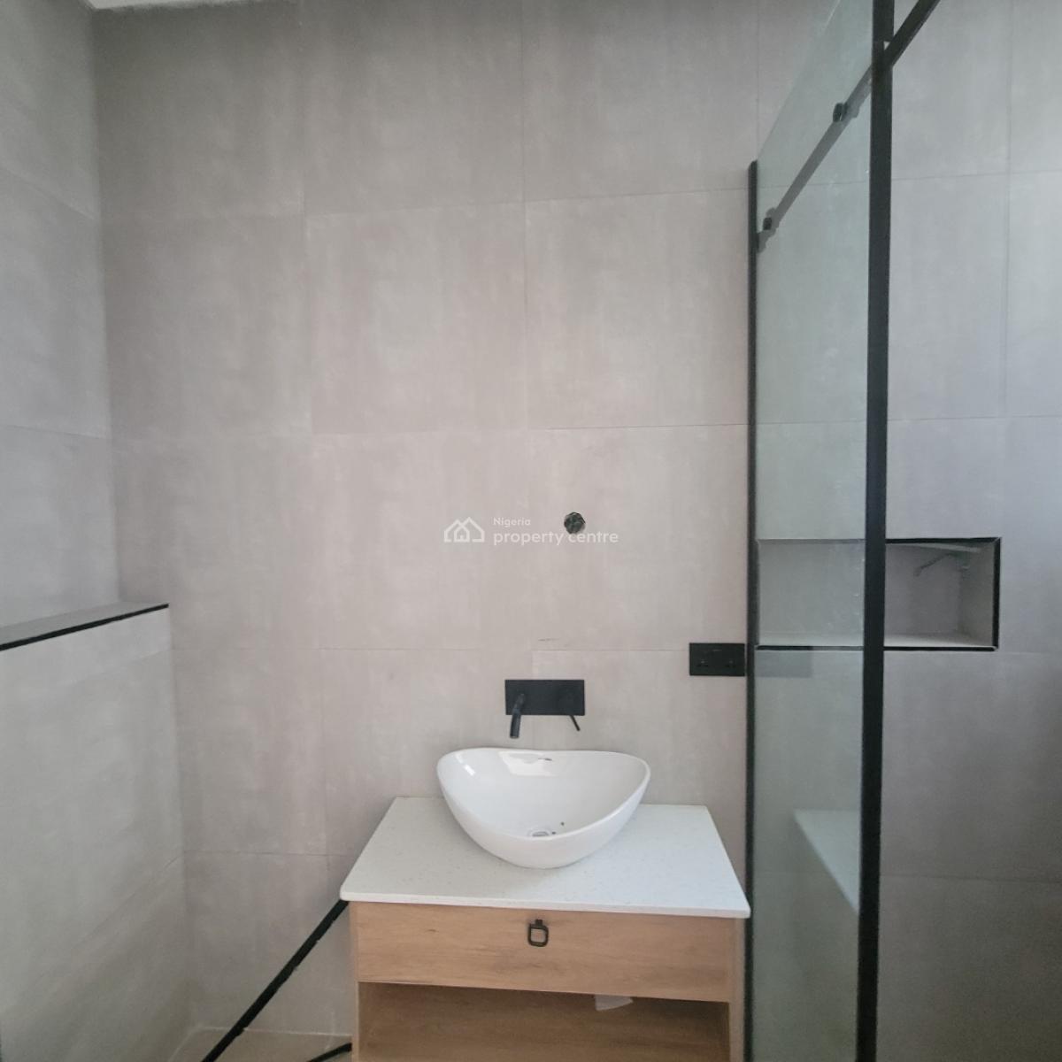 Lovely 2 Bedroom Apartment with a Bq, Ikate, Lekki, Lagos, Flat / Apartment for Sale