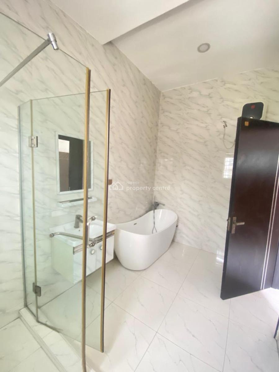 Executive 4 Bedroom Semi-detached Detached Duplex with Bq, Oral Estate, Lekki Expressway, Lekki, Lagos, Semi-detached Duplex for Rent