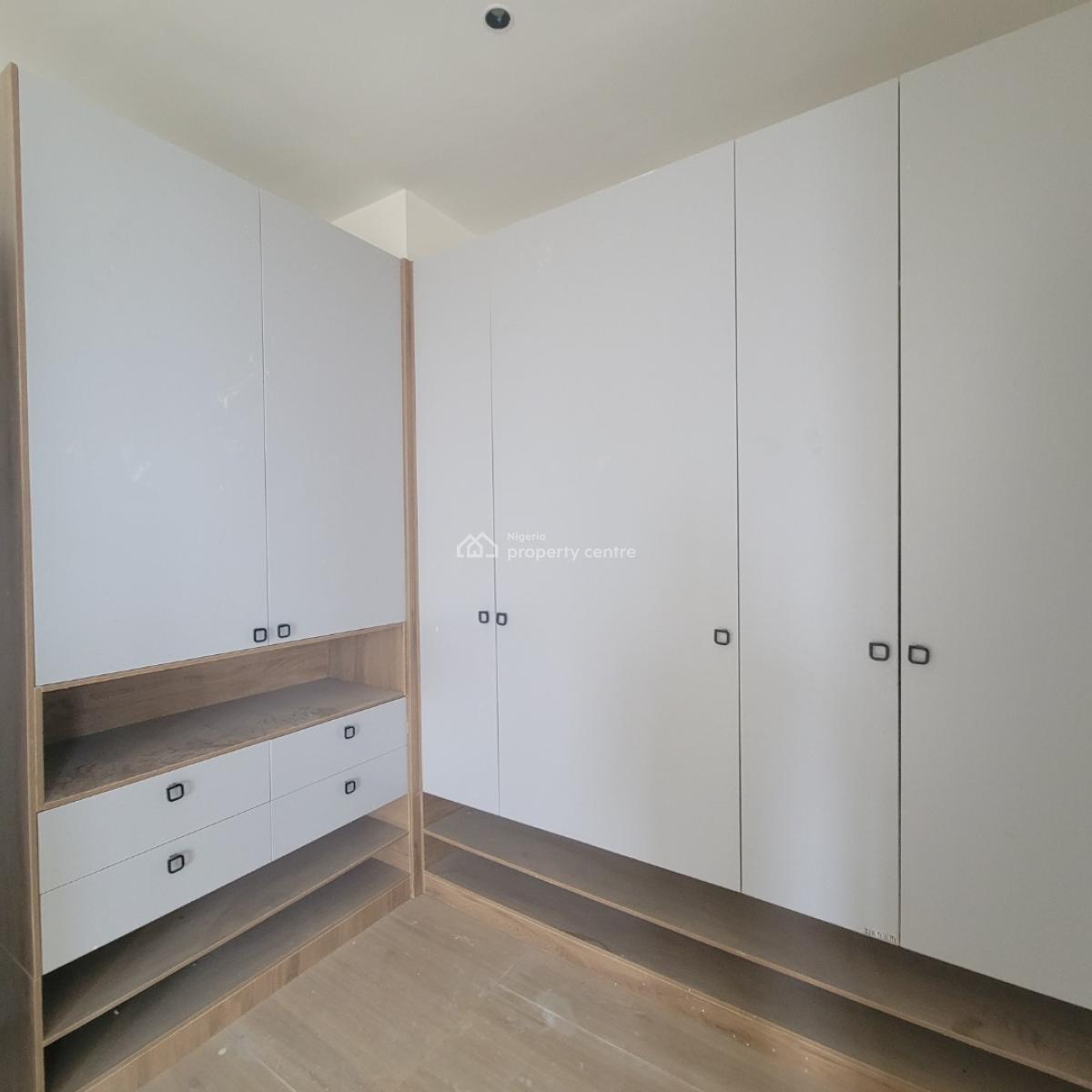 Gorgeous 3 Bedroom Maisonette with a Pool and an Elevator, Ikate, Lekki, Lagos, Flat / Apartment for Sale