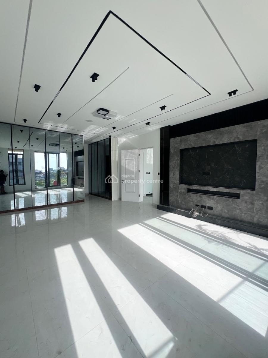 5 Bedroom Terrace Duplex in with Bq, Lekki Phase 1, Lekki, Lagos, Terraced Duplex for Sale