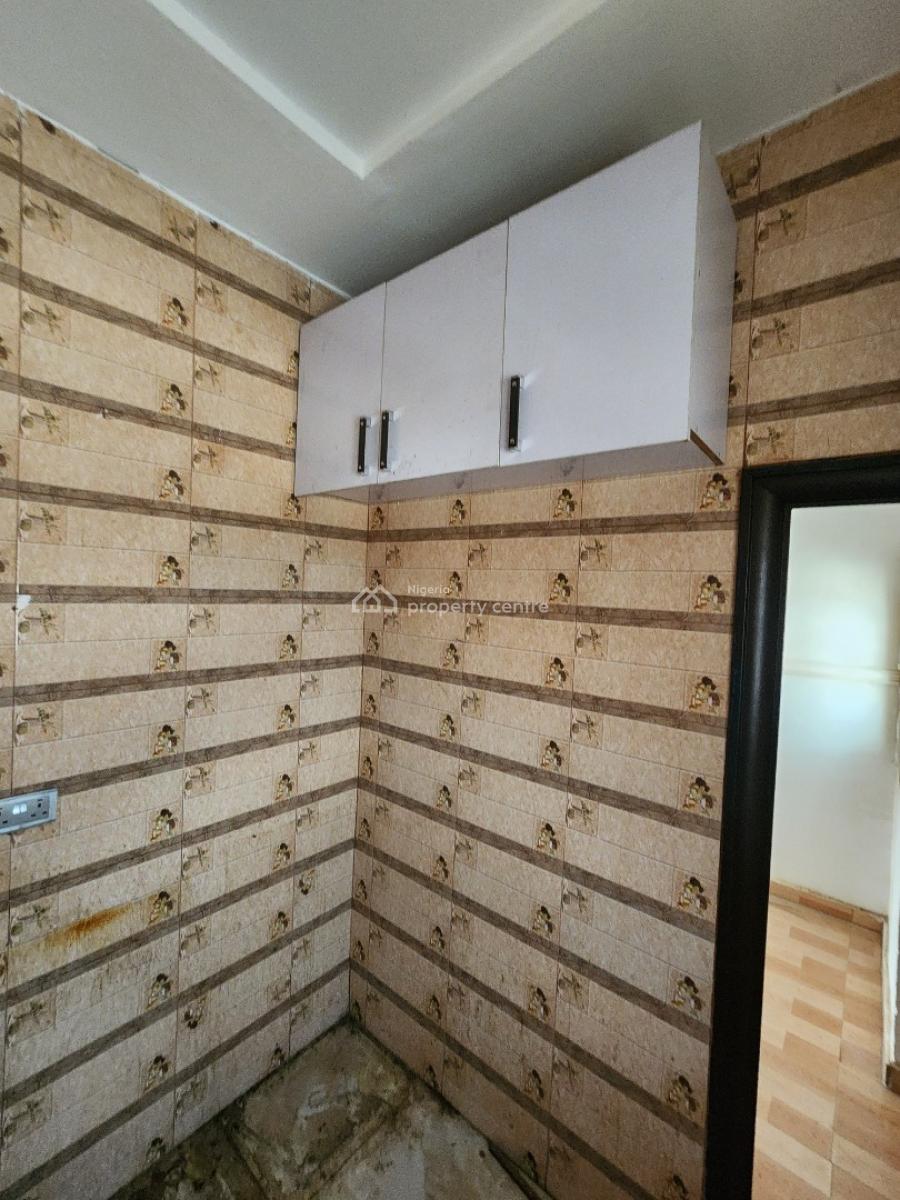 Luxury Two Bedroom Block of Flat, News Engineering Dawaki, Dawaki, Gwarinpa, Abuja, Flat / Apartment for Rent