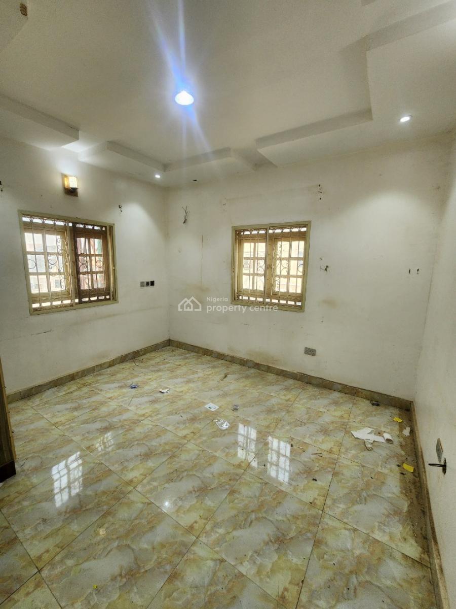 Luxury Two Bedroom Block of Flat, News Engineering Dawaki, Dawaki, Gwarinpa, Abuja, Flat / Apartment for Rent