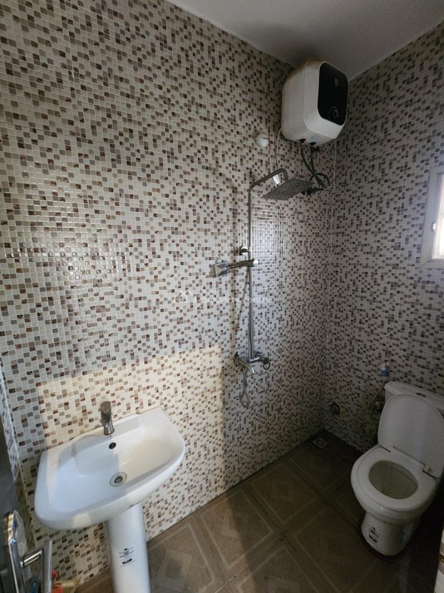 Luxury Two Bedroom Block of Flat, News Engineering Dawaki, Dawaki, Gwarinpa, Abuja, Flat / Apartment for Rent