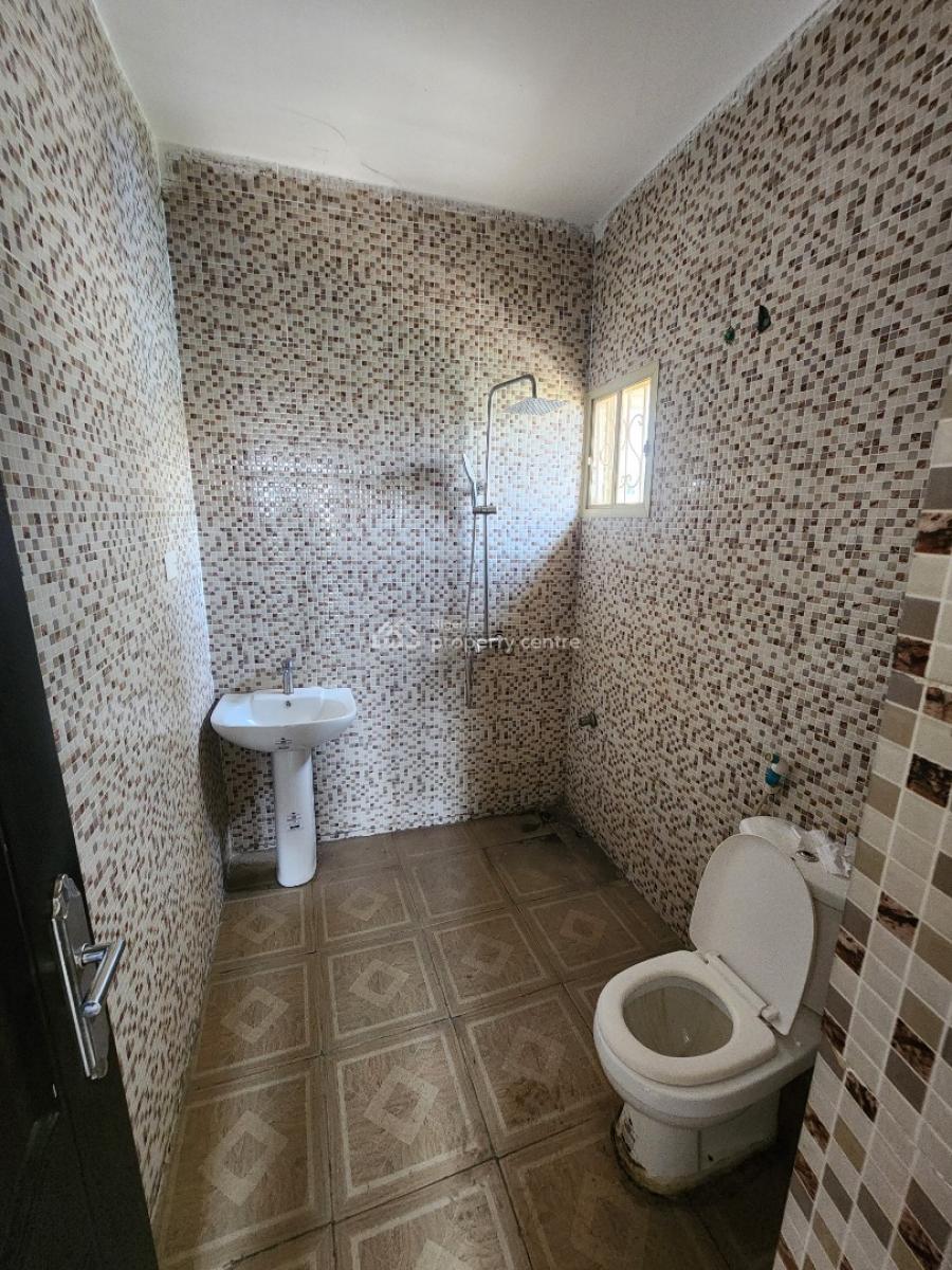 Luxury Two Bedroom Block of Flat, News Engineering Dawaki, Dawaki, Gwarinpa, Abuja, Flat / Apartment for Rent