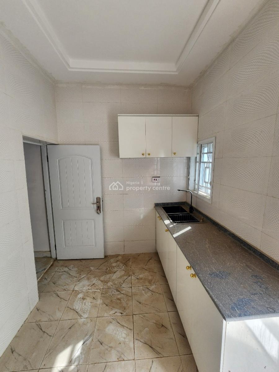 Luxury Two Bedroom Block of Flat, News Engineering Dawaki, Dawaki, Gwarinpa, Abuja, Flat / Apartment for Rent