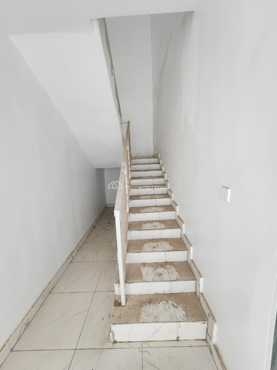 Luxury Two Bedroom Block of Flat, News Engineering Dawaki, Dawaki, Gwarinpa, Abuja, Flat / Apartment for Rent