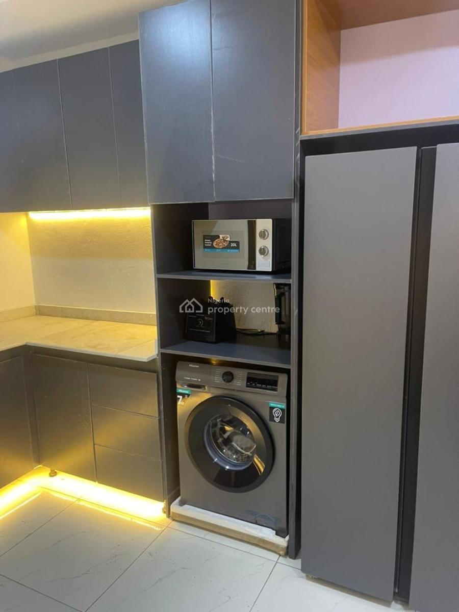 Luxury 4 Bedroom +snooker, Wuse 2, Abuja, Flat / Apartment Short Let