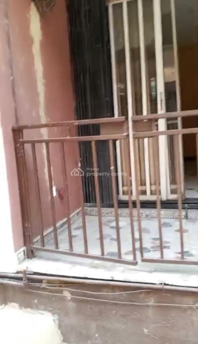 Spacious 3bedroom Apartment, Aguda, Surulere, Lagos, Flat / Apartment for Rent