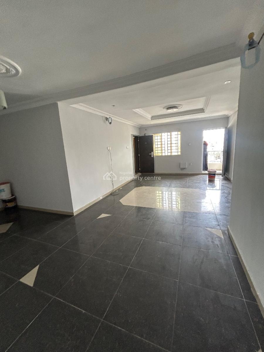 Well Maintained and Spacious 3bedroom Apartment, Orchid Estate, Lekki, Lagos, Flat / Apartment for Rent