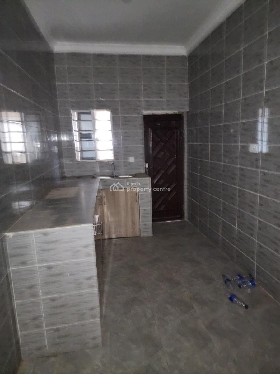 Luxury Two Bedroom Block of Flat, Dawaki District., Dawaki, Gwarinpa, Abuja, Flat / Apartment for Rent