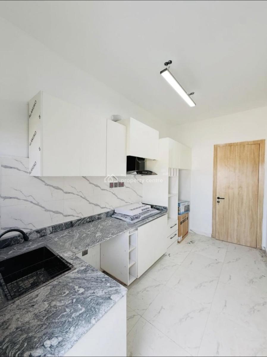 Lovely 2 Bedroom Apartment, Ologolo, Lekki, Lagos, Flat / Apartment for Rent