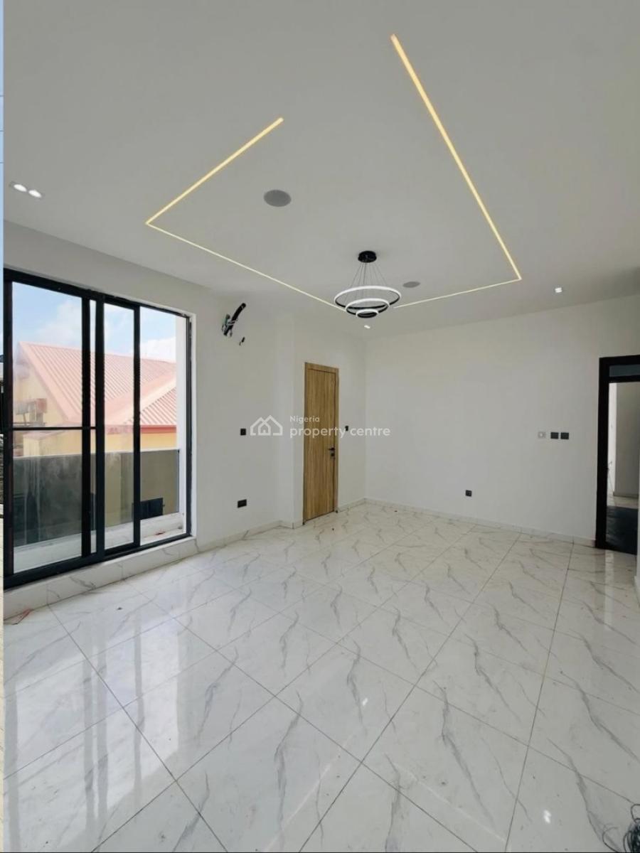 Lovely 2 Bedroom Apartment, Ologolo, Lekki, Lagos, Flat / Apartment for Rent