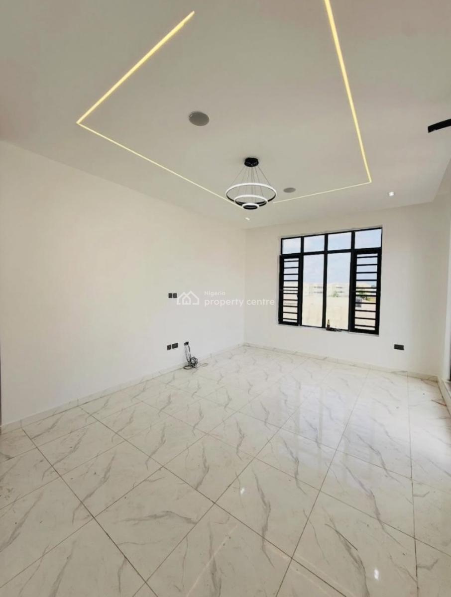 Lovely 2 Bedroom Apartment, Ologolo, Lekki, Lagos, Flat / Apartment for Rent