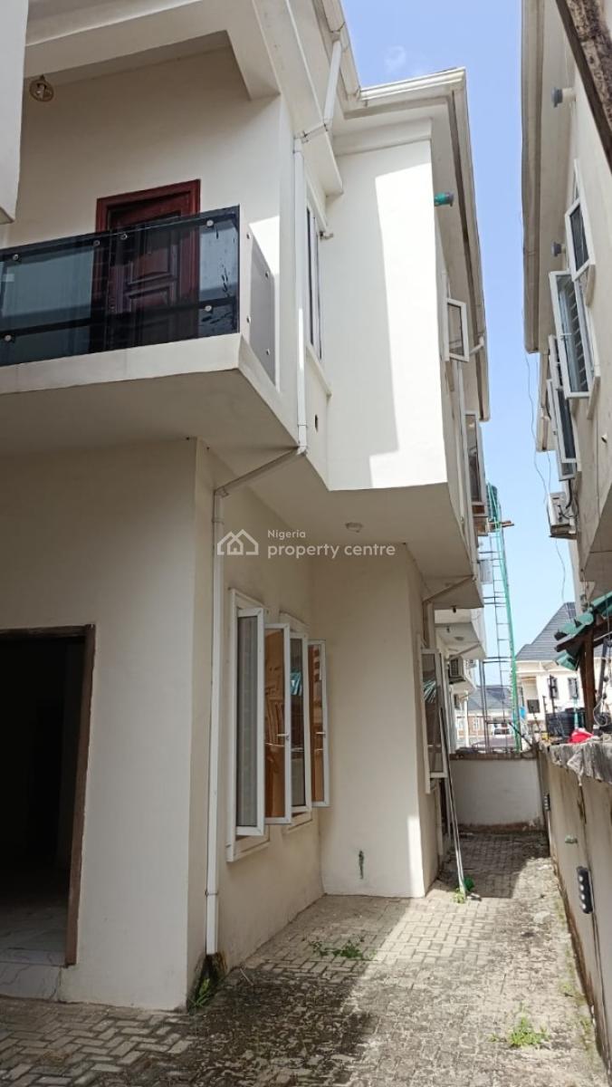 2 Bedroom Flat in a Gated and Secured Estate, Vgc Extension, Harris Drive, Vgc, Lekki, Lagos, Flat / Apartment for Rent