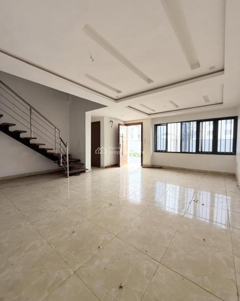 Luxurious 4 Bedroom, Lekki Phase 1, Lekki, Lagos, Terraced Duplex for Sale