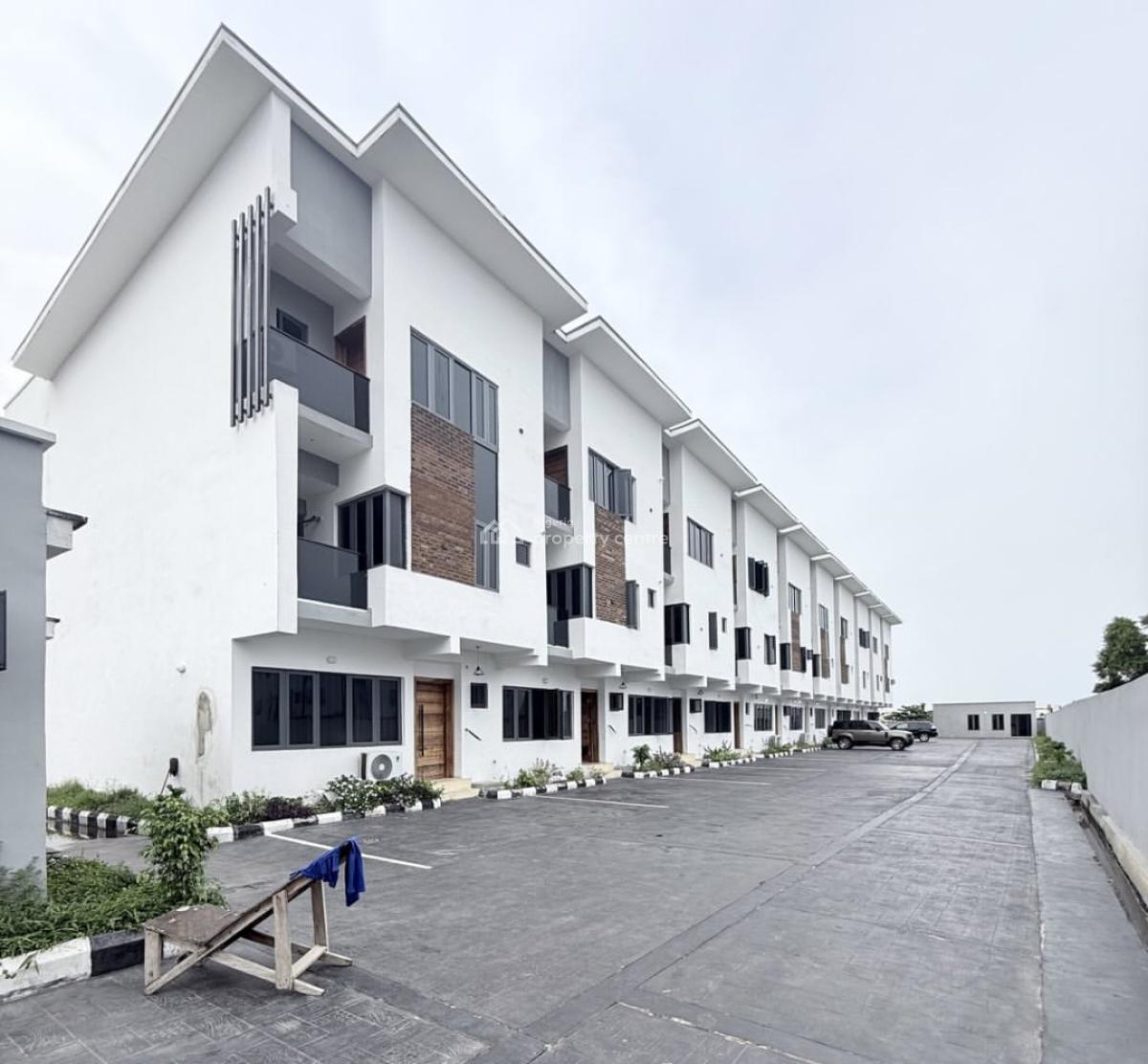 Luxurious 4 Bedroom, Lekki Phase 1, Lekki, Lagos, Terraced Duplex for Sale