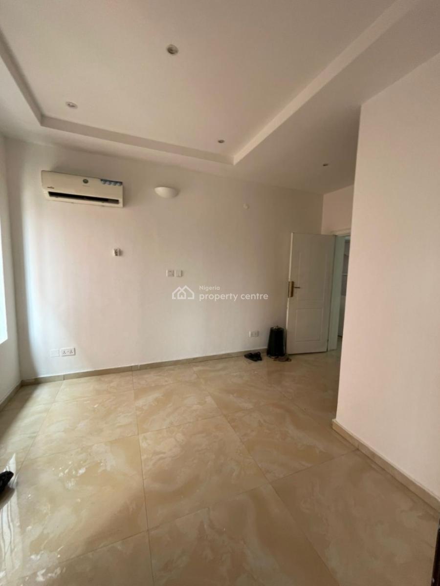 Lovely 3 Bedroom Apartment, Lekki Phase 1, Lekki, Lagos, Flat / Apartment for Rent