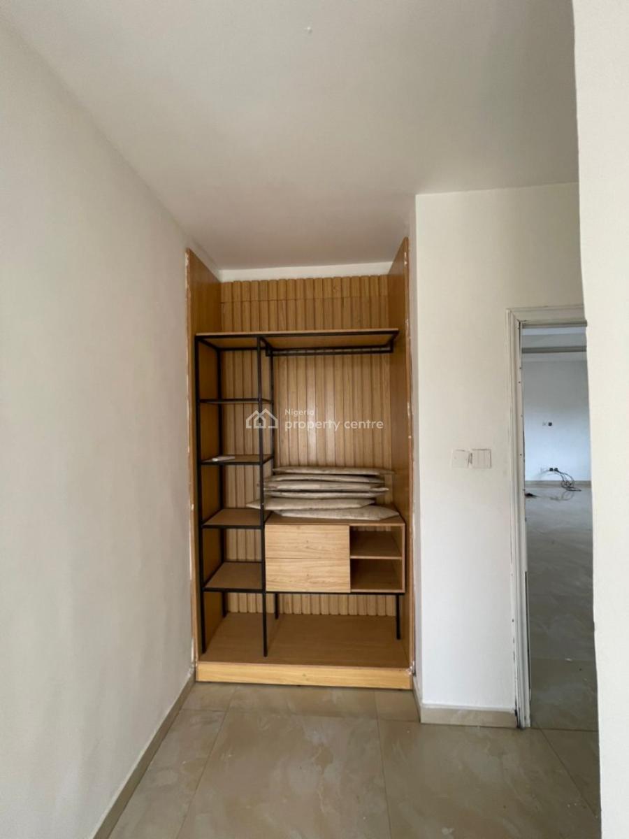 Lovely 3 Bedroom Apartment, Lekki Phase 1, Lekki, Lagos, Flat / Apartment for Rent