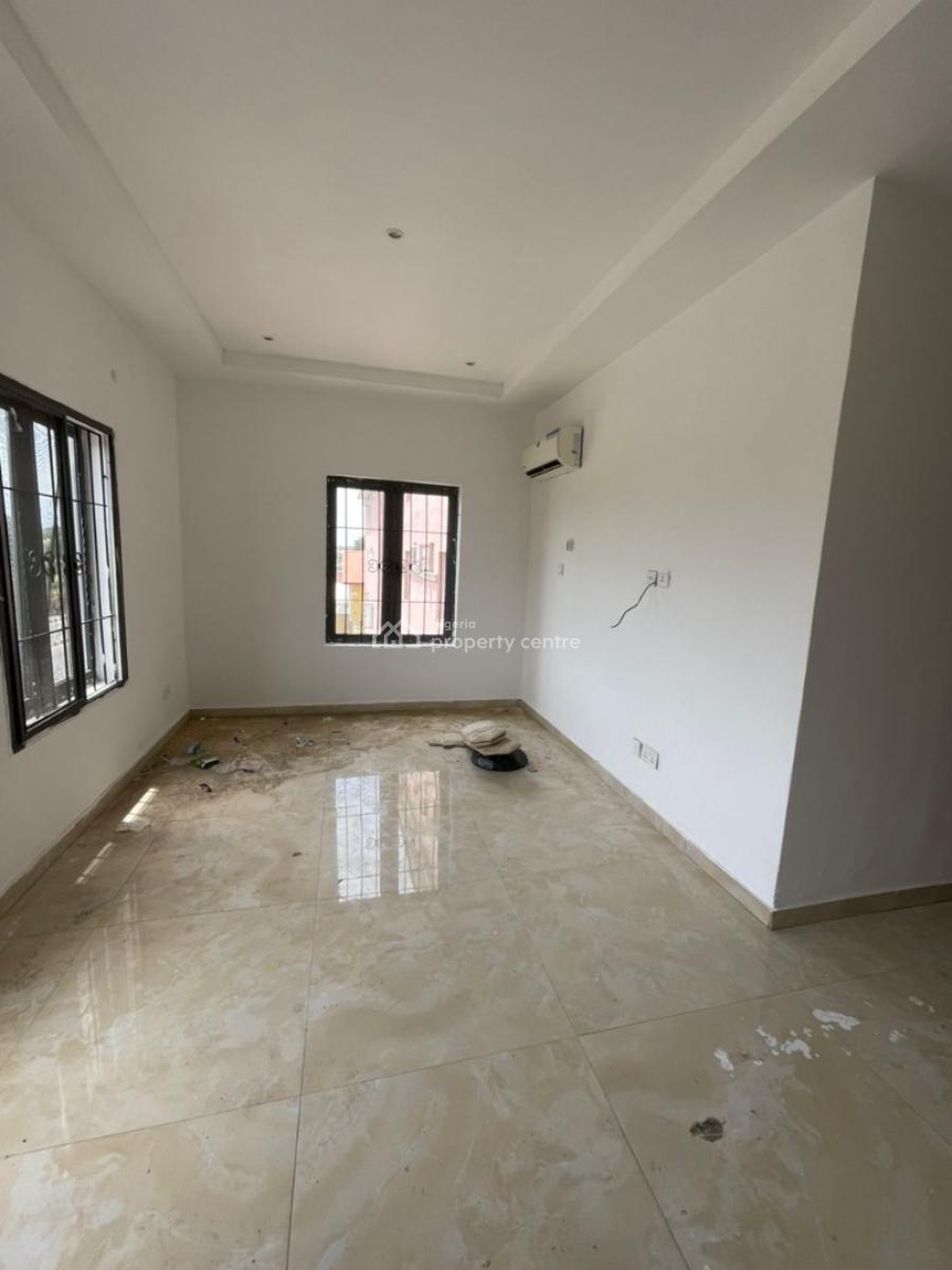 Lovely 3 Bedroom Apartment, Lekki Phase 1, Lekki, Lagos, Flat / Apartment for Rent