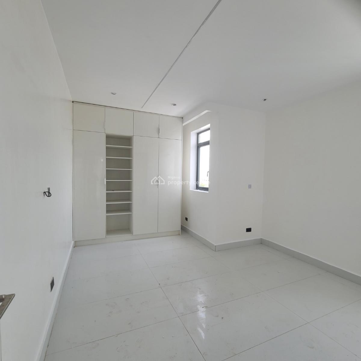 3 Bedroom Apartment Paint House, Salem Road, Lekki, Lagos, Flat / Apartment for Sale