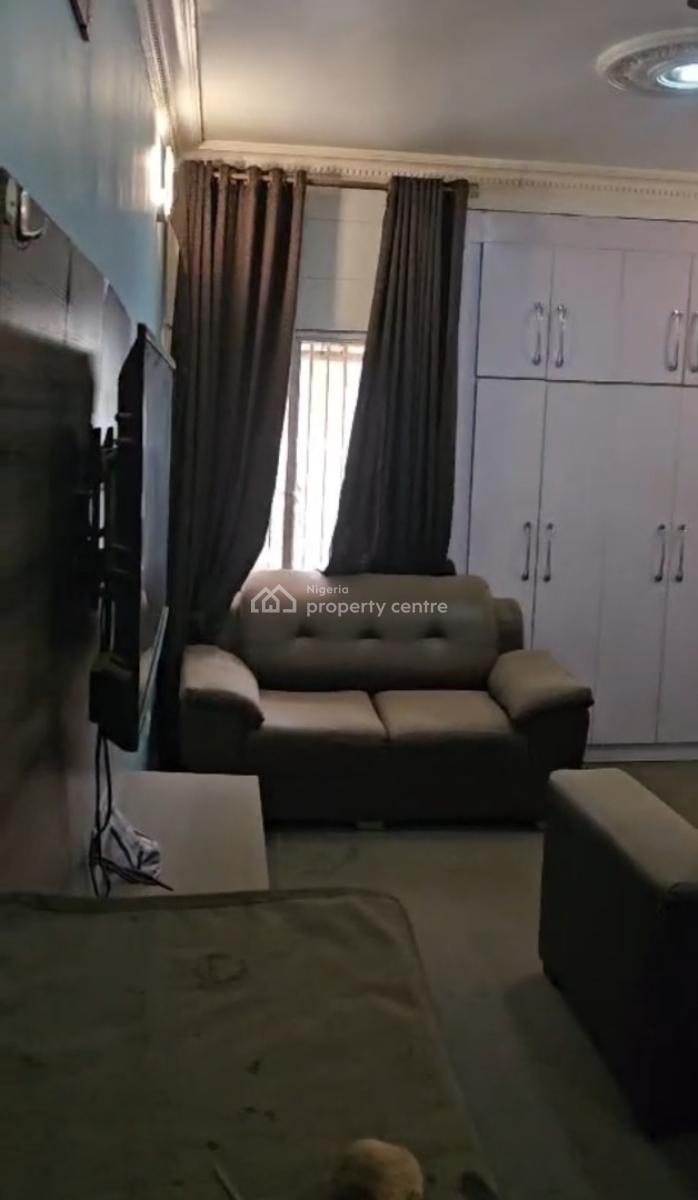 Clean Furnished 3 Bedroom Flat with Bq, Tarred Road, Garki 2, Garki, Abuja, Flat / Apartment for Rent