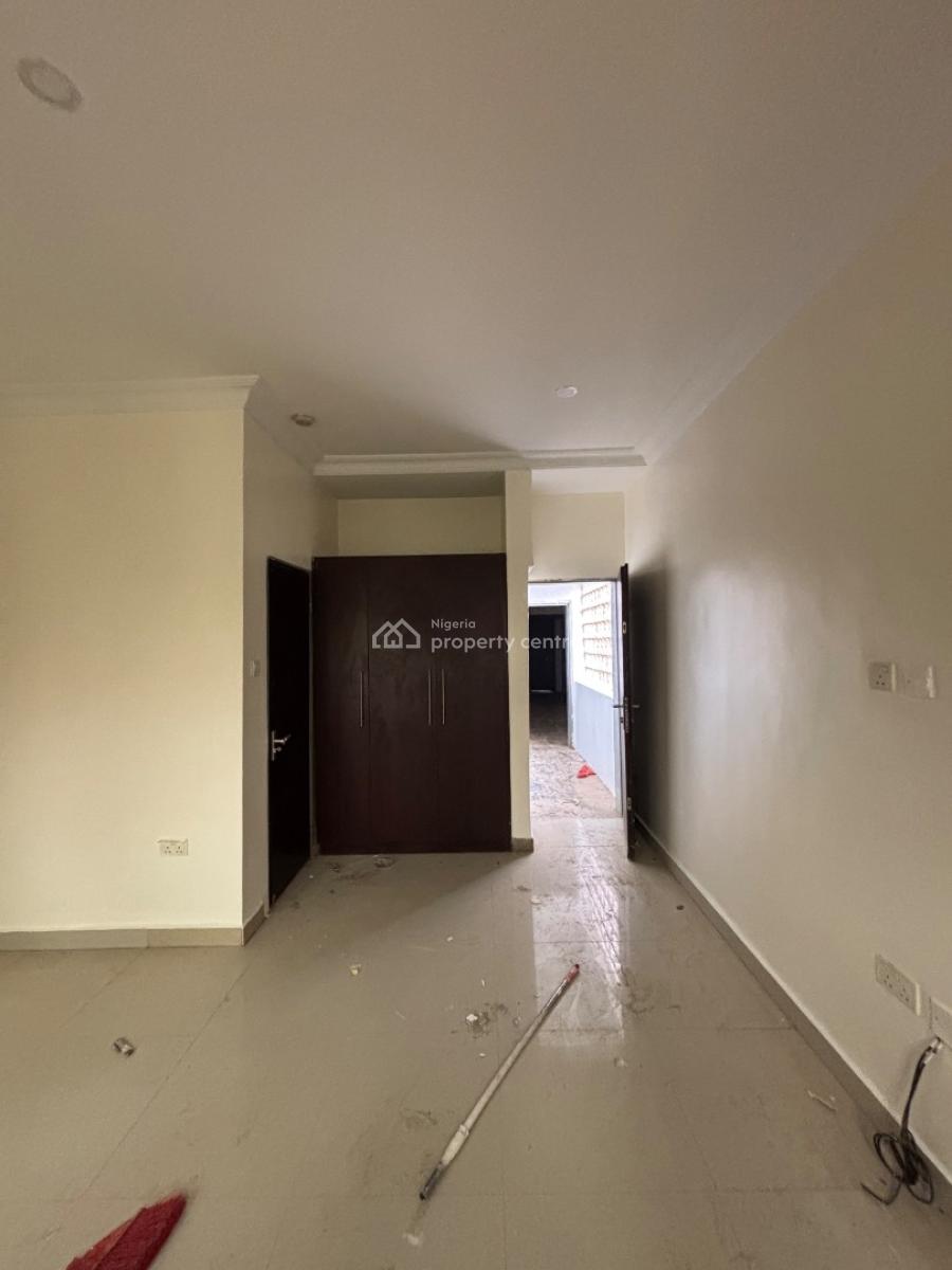 Newly Renovated 3 Bedroom Apartment, Next Cash and Carry, Kado, Abuja, Flat / Apartment for Rent
