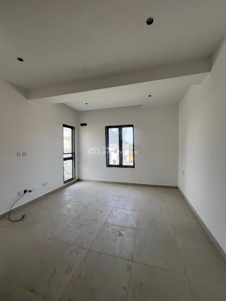 Luxury 3 Bedroom Apartment, Phase 1, Lekki, Lagos, Block of Flats for Sale