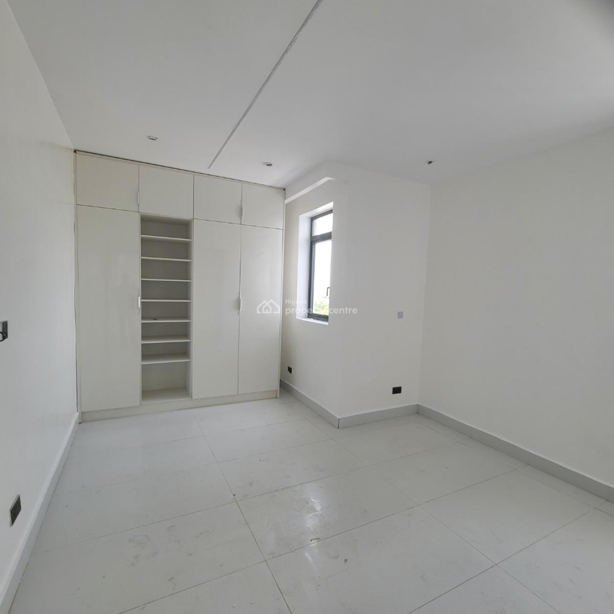 3bedroom Paint House Apartment, Ikate, Lekki, Lagos, Flat / Apartment for Sale