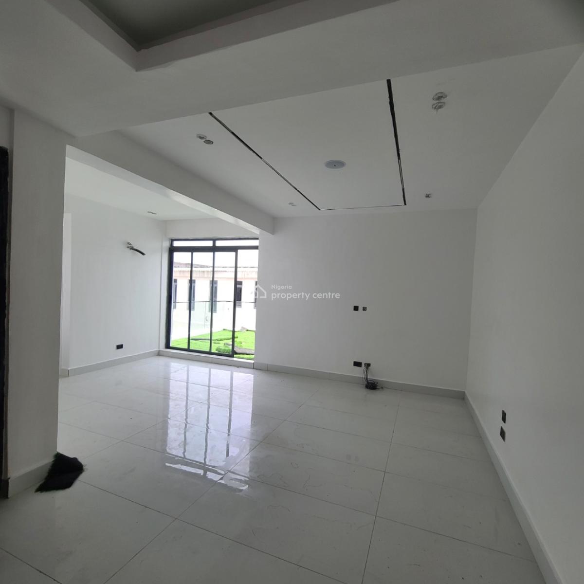 3bedroom Paint House Apartment, Ikate, Lekki, Lagos, Flat / Apartment for Sale
