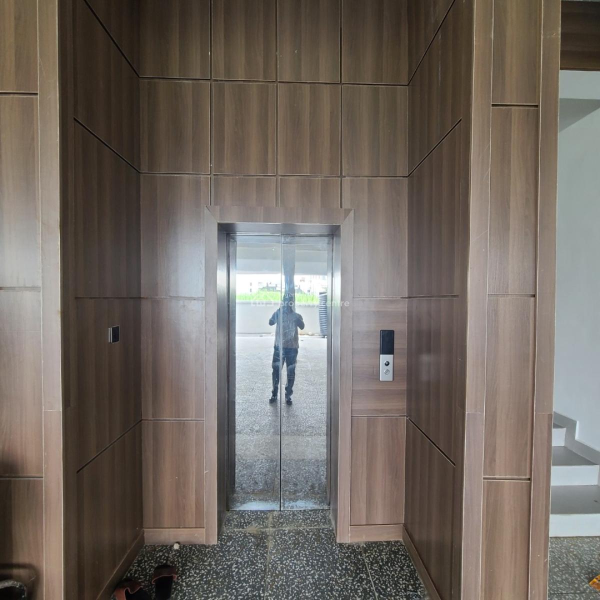 3bedroom Paint House Apartment, Ikate, Lekki, Lagos, Flat / Apartment for Sale